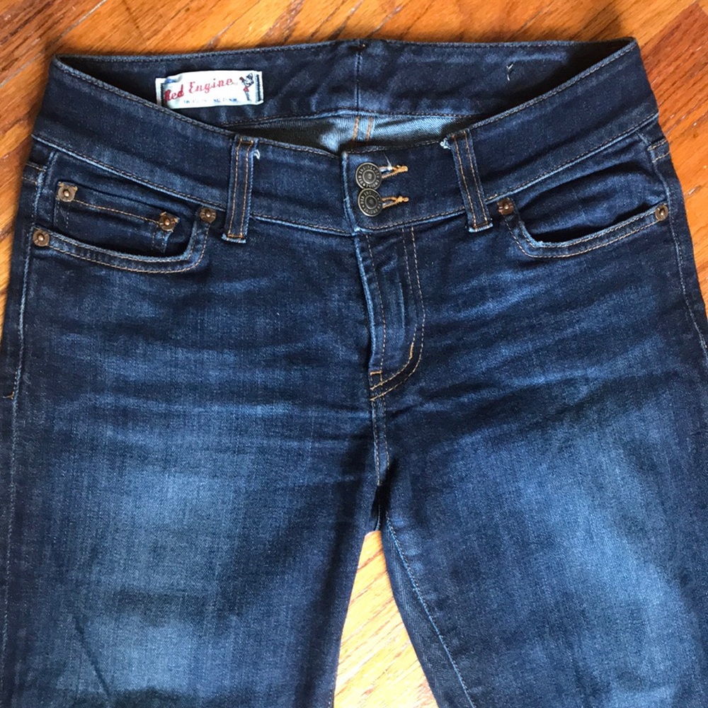 Red Engine Viper crop jean, mid-rise